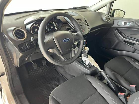 FORD FIESTA 1.5 SE HATCH 16V FLEX 4P MANUAL